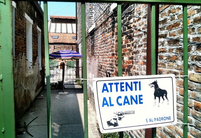 attenti al cane